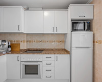 Resale - Apartment / Flat - Daya Nueva - Costa Blanca South