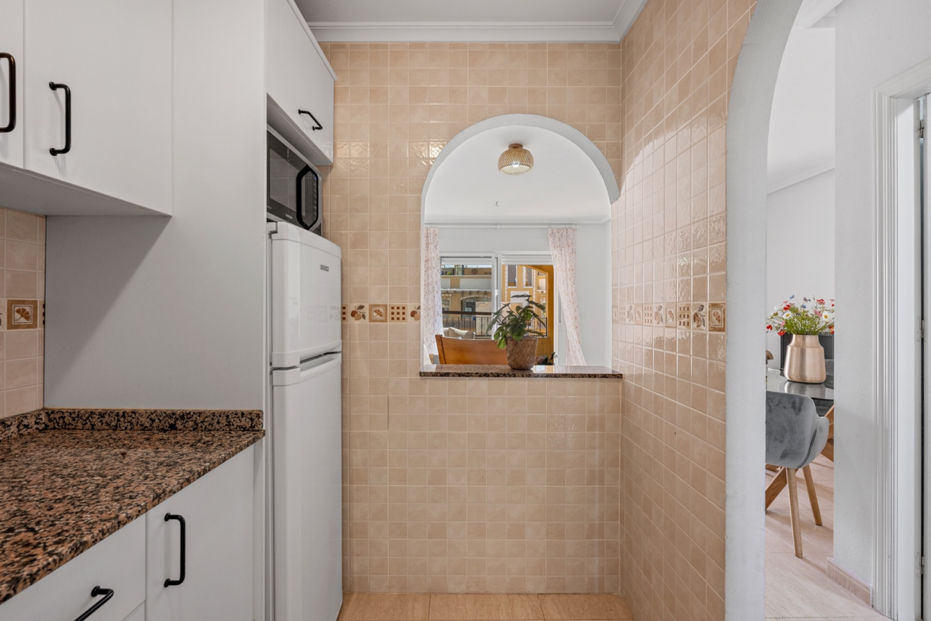 Resale - Apartment / Flat - Daya Nueva - Costa Blanca South