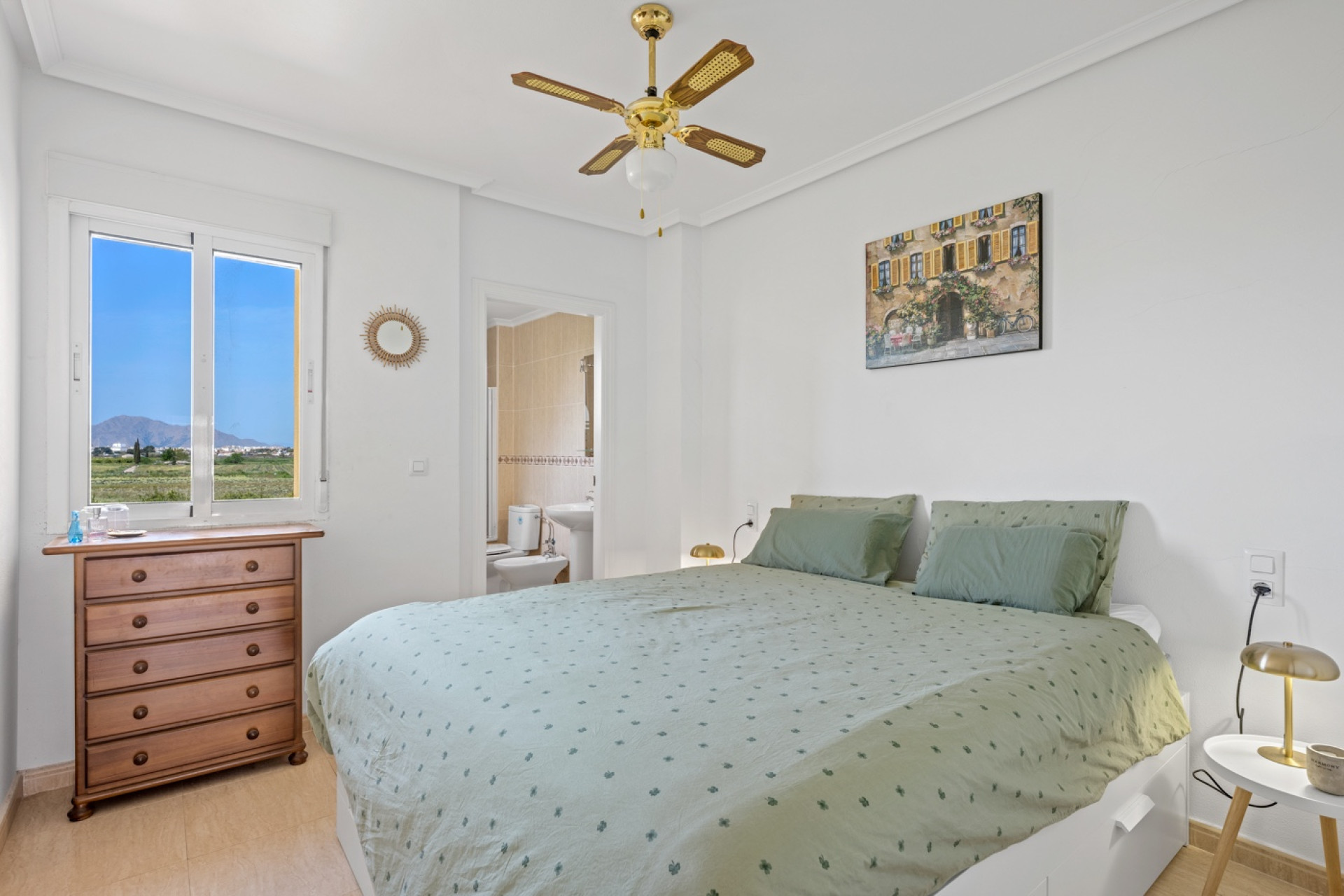 Resale - Apartment / Flat - Daya Nueva - Costa Blanca South