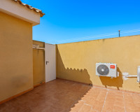 Resale - Apartment / Flat - Daya Nueva - Costa Blanca South
