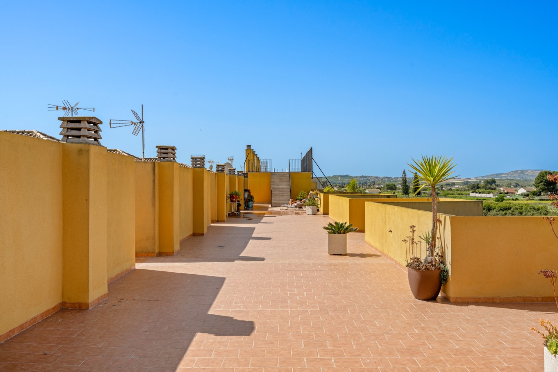 Resale - Apartment / Flat - Daya Nueva - Costa Blanca South
