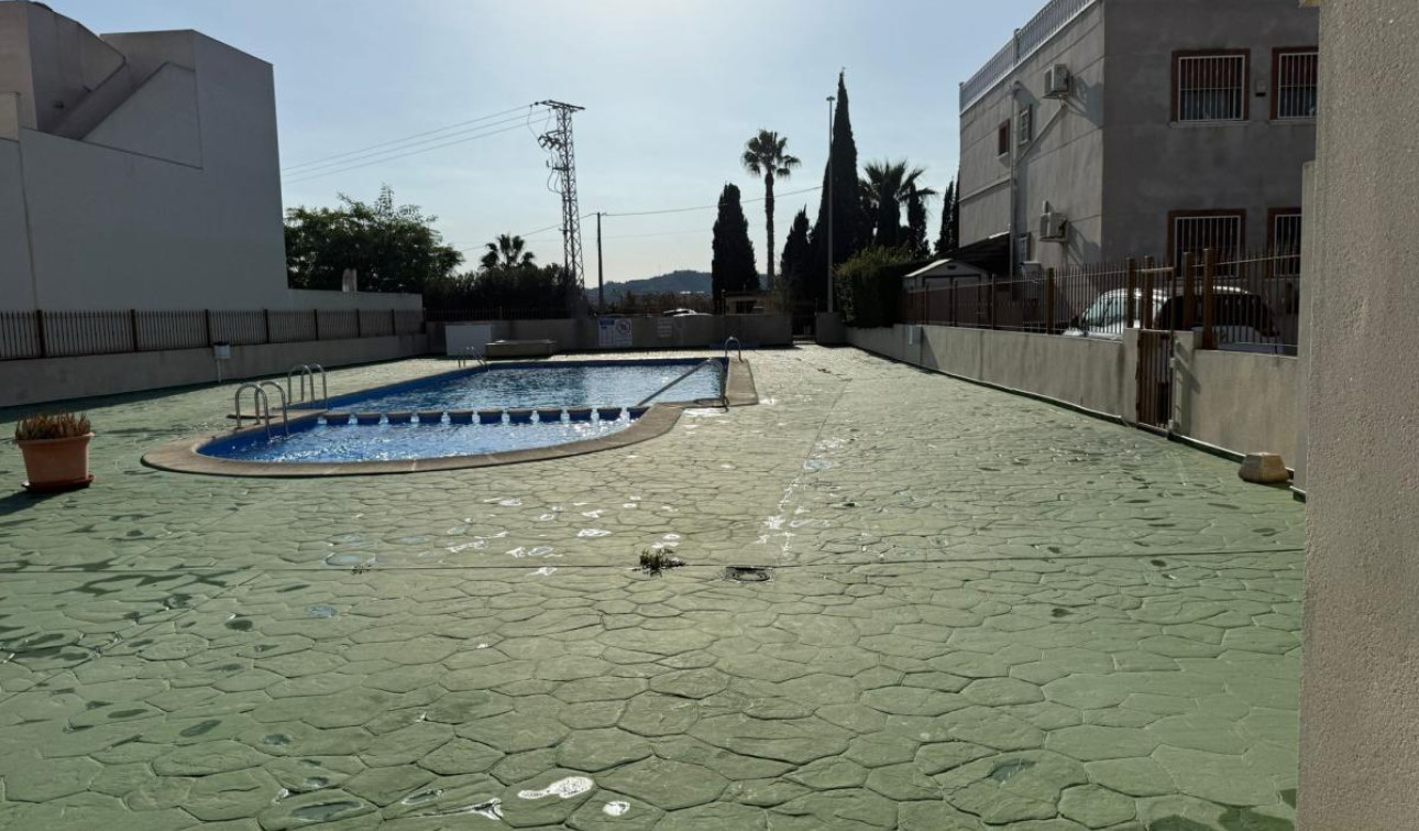 Resale - Apartment / Flat - Daya Vieja