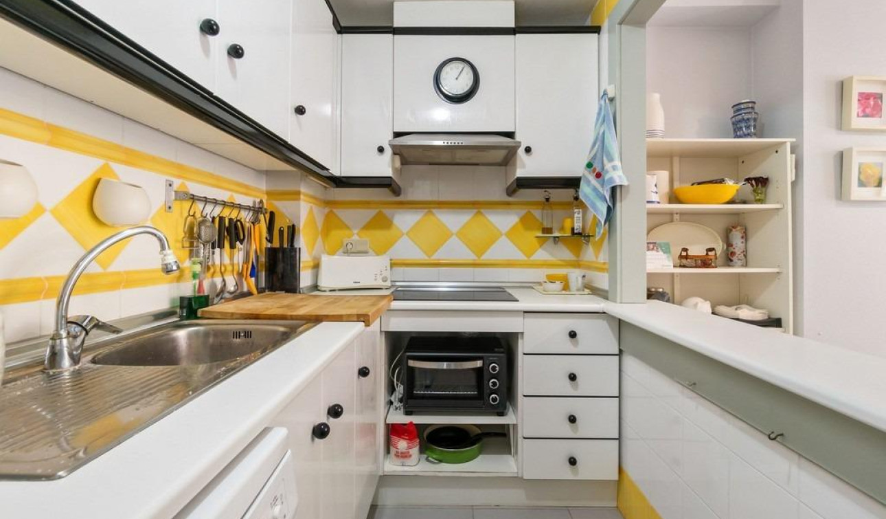 Resale - Apartment / Flat - Dehesa de Campoamor - Altos de campoamor