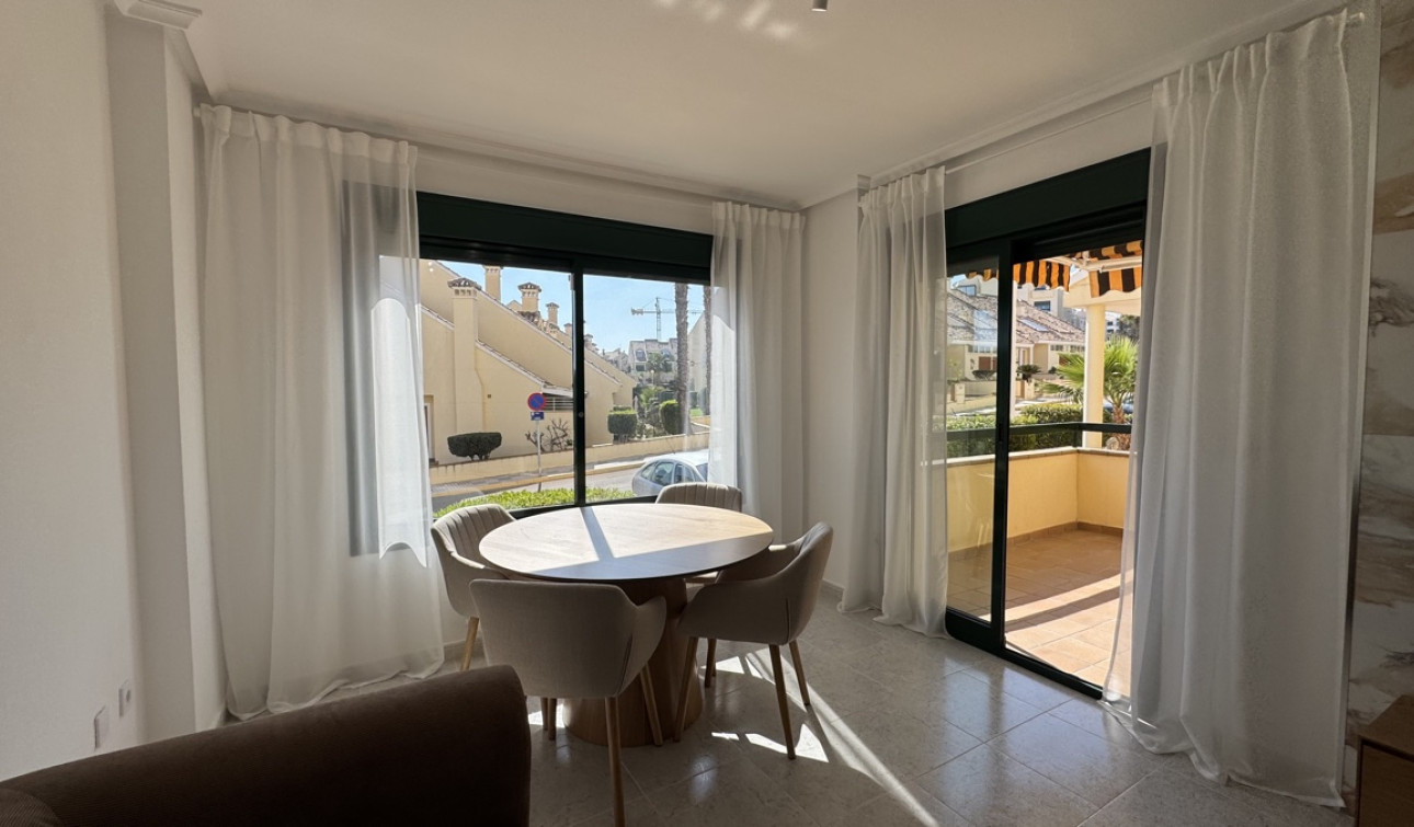 Resale - Apartment / Flat - Dehesa de Campoamor - Campoamor Golf