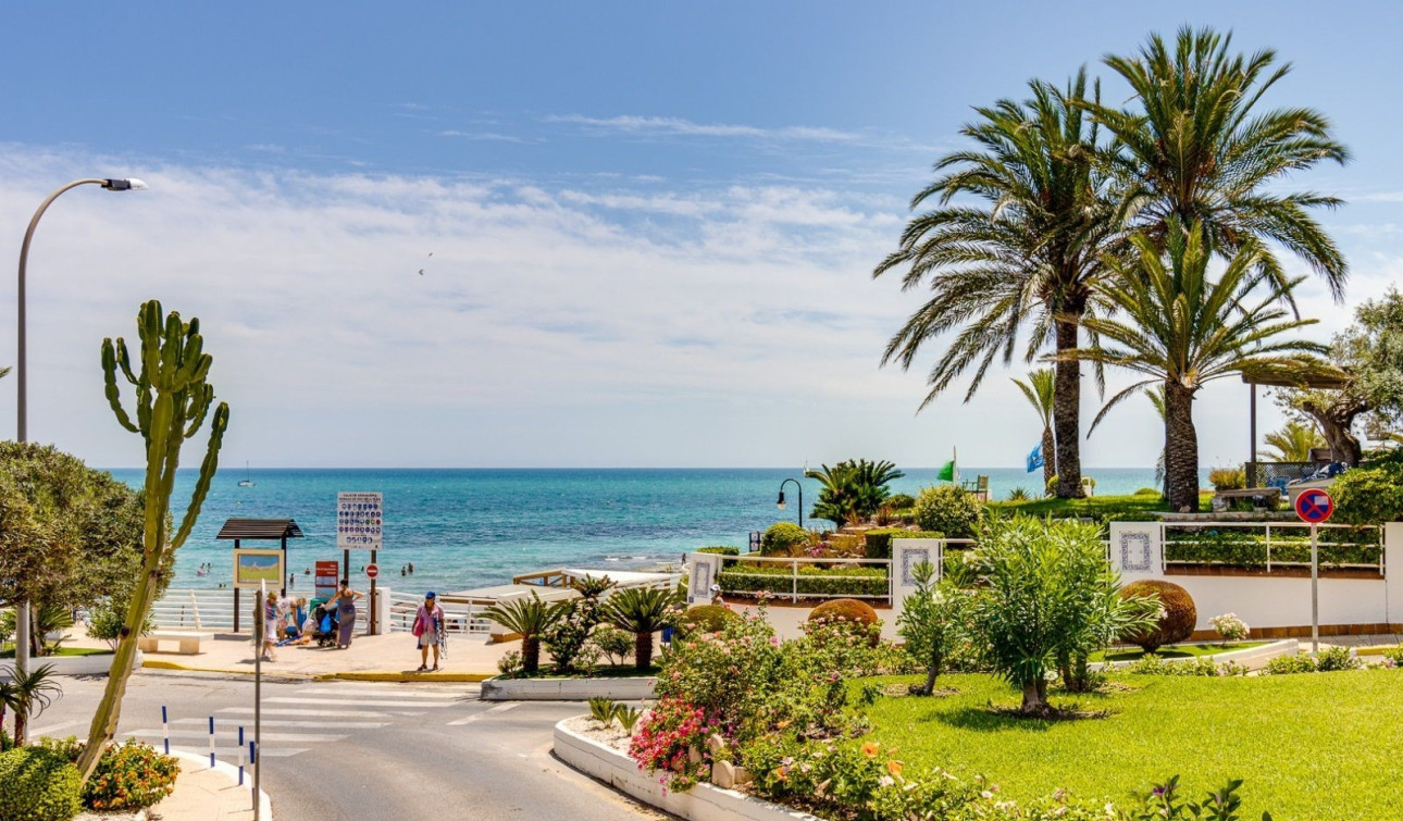 Resale - Apartment / Flat - Dehesa de Campoamor - Campoamor