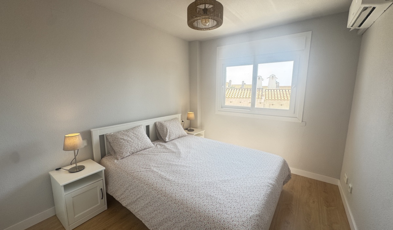 Resale - Apartment / Flat - Dehesa de Campoamor - Campoamor