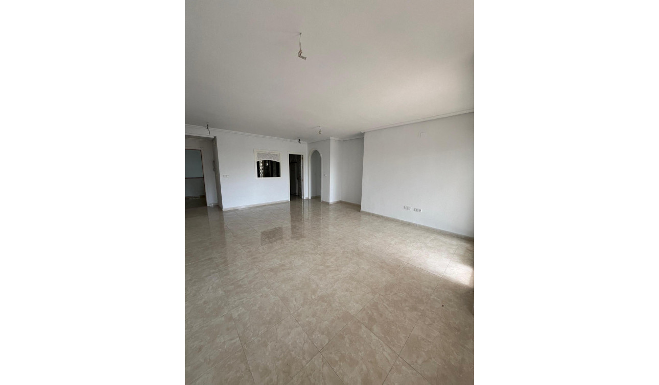 Resale - Apartment / Flat - Dehesa de Campoamor - Campoamor