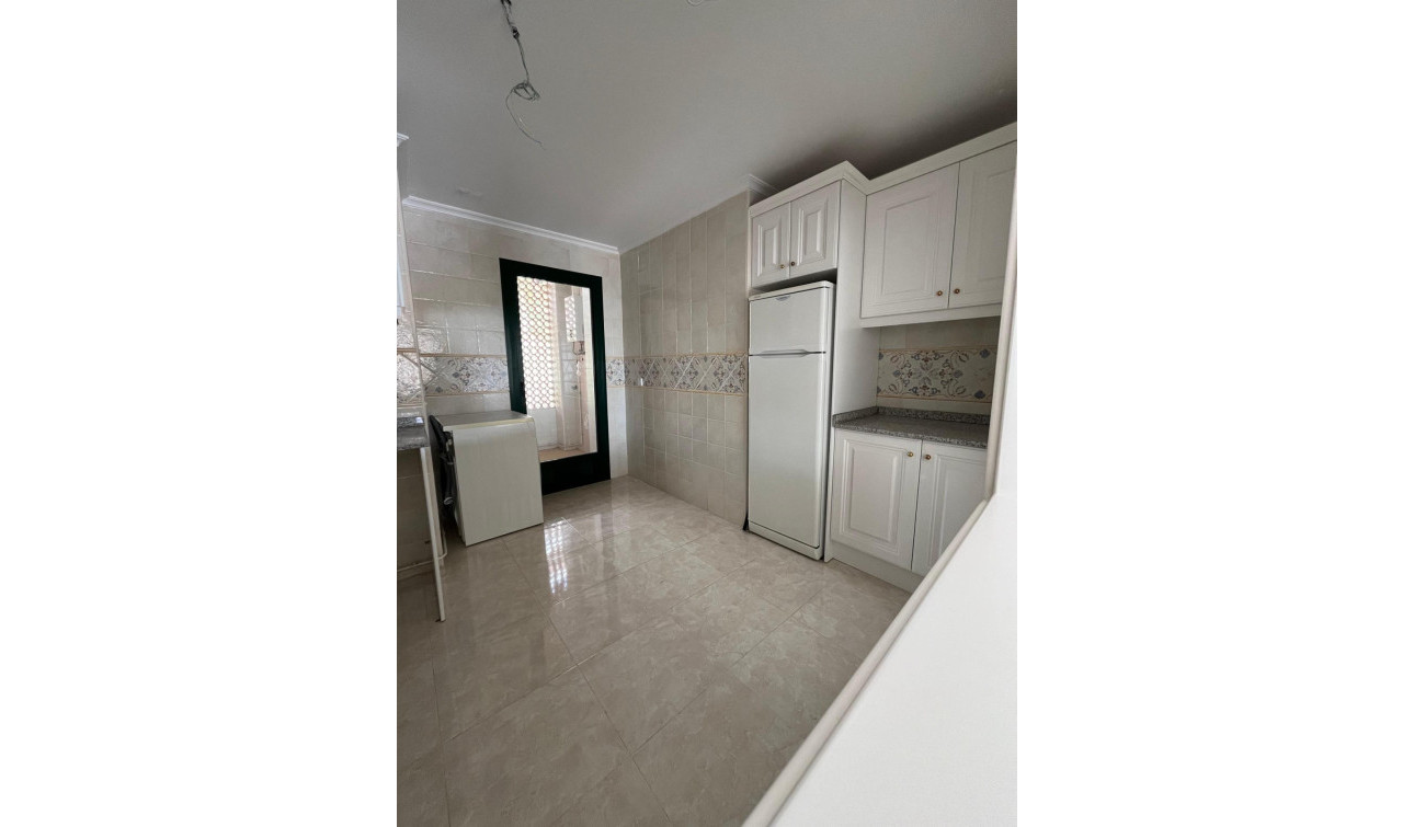 Resale - Apartment / Flat - Dehesa de Campoamor - Campoamor