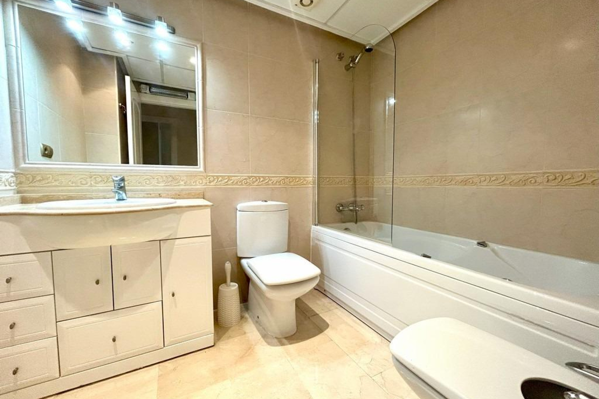 Resale - Apartment / Flat - Dehesa de Campoamor - Campoamor