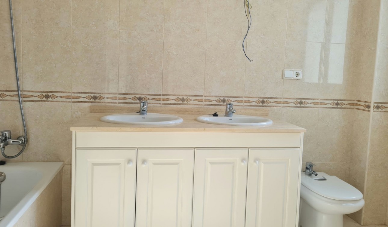 Resale - Apartment / Flat - Dehesa de Campoamor - Campoamor