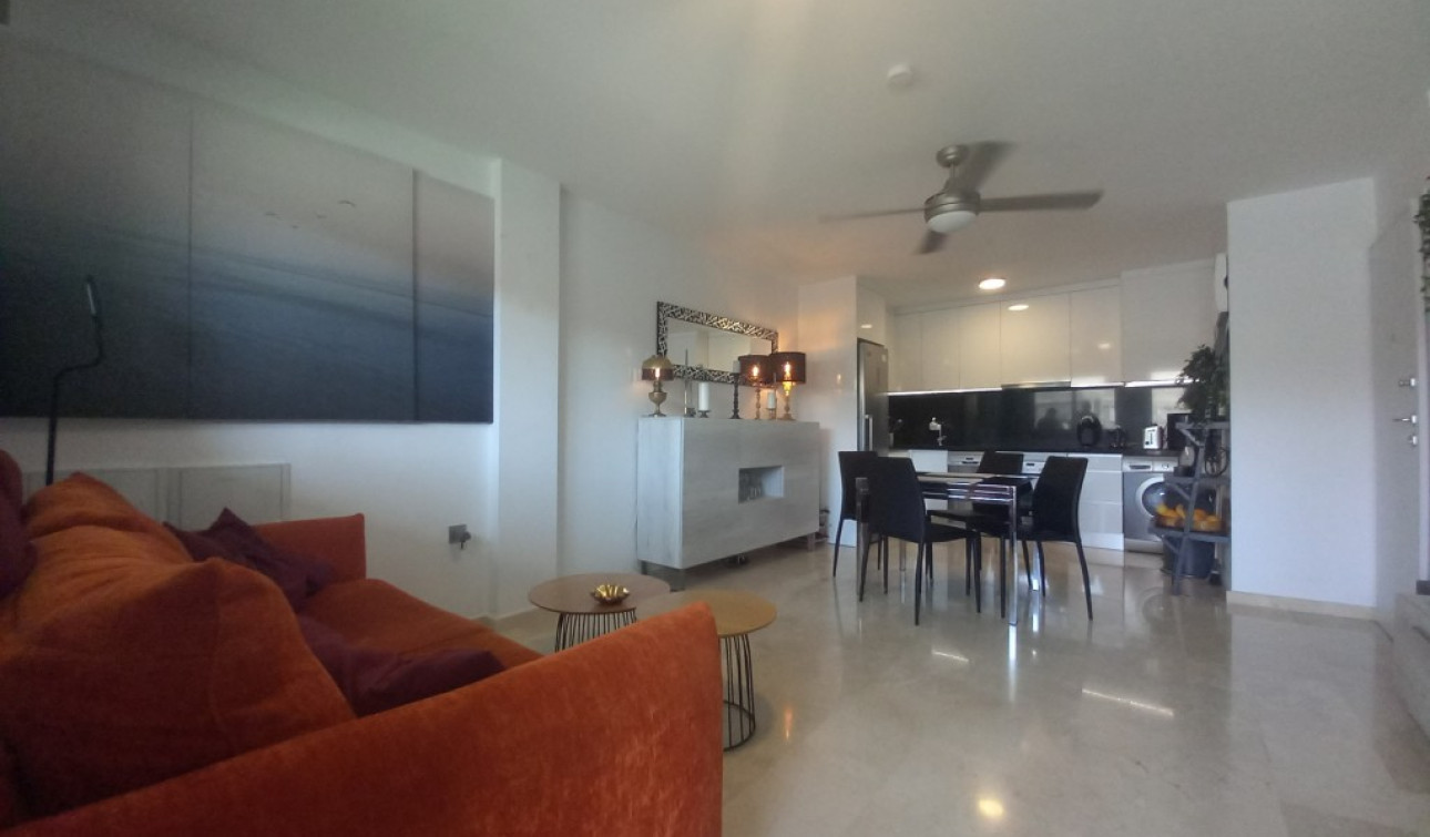 Resale - Apartment / Flat - Dehesa de Campoamor - Campoamor