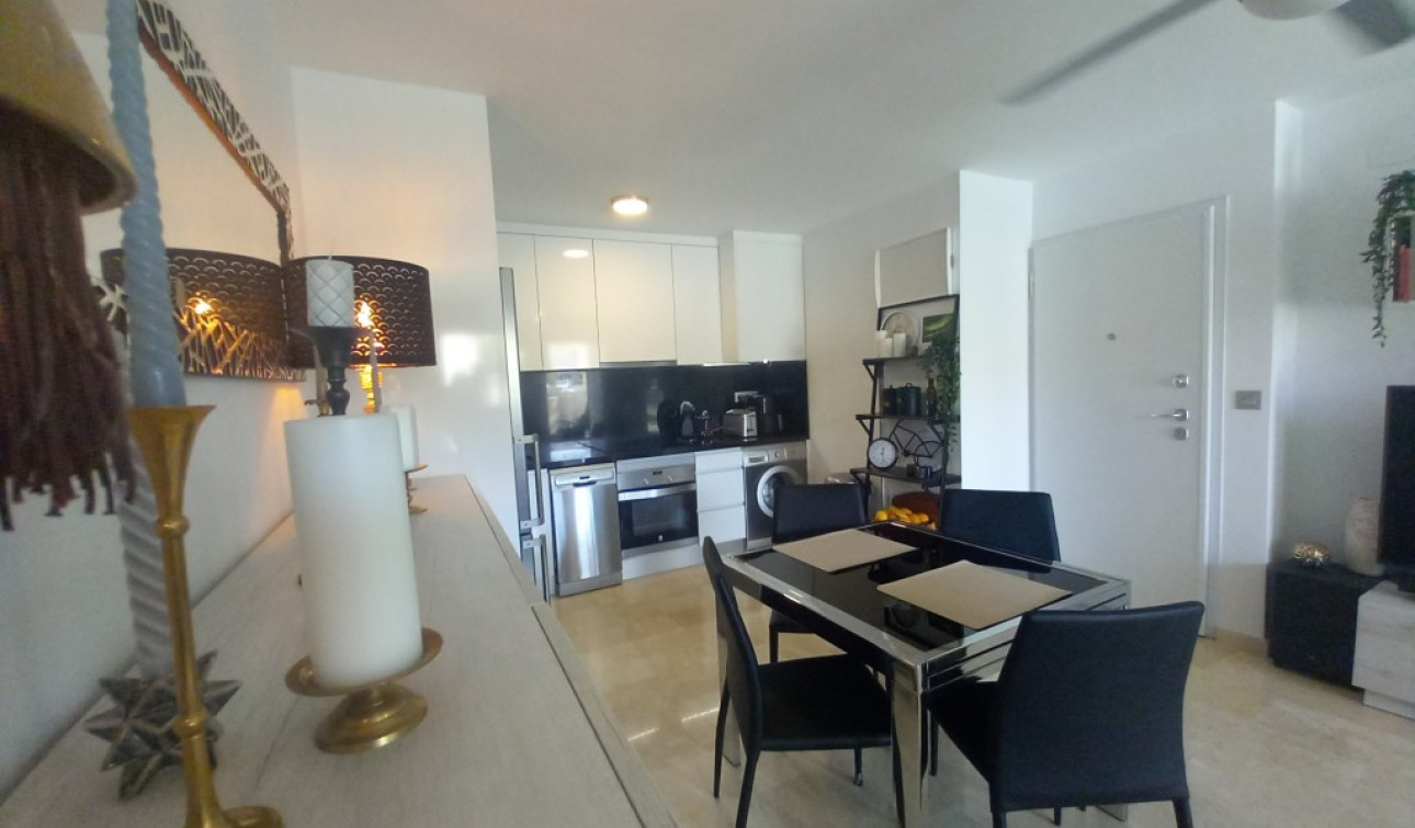 Resale - Apartment / Flat - Dehesa de Campoamor - Campoamor