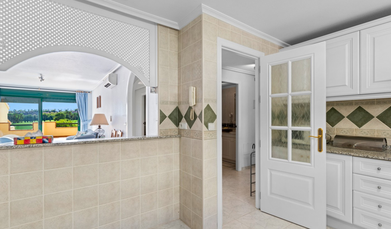 Resale - Apartment / Flat - Dehesa de Campoamor - Campoamor