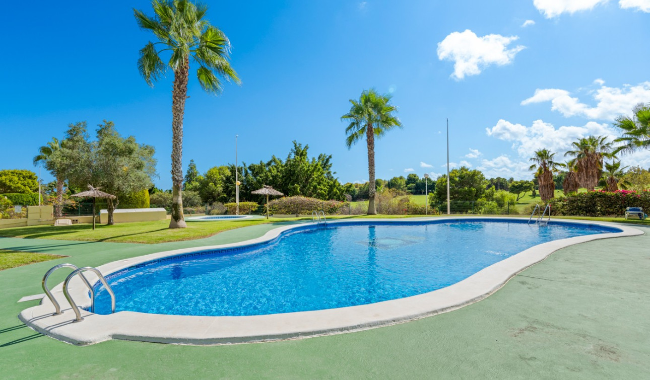 Resale - Apartment / Flat - Dehesa de Campoamor - Campoamor