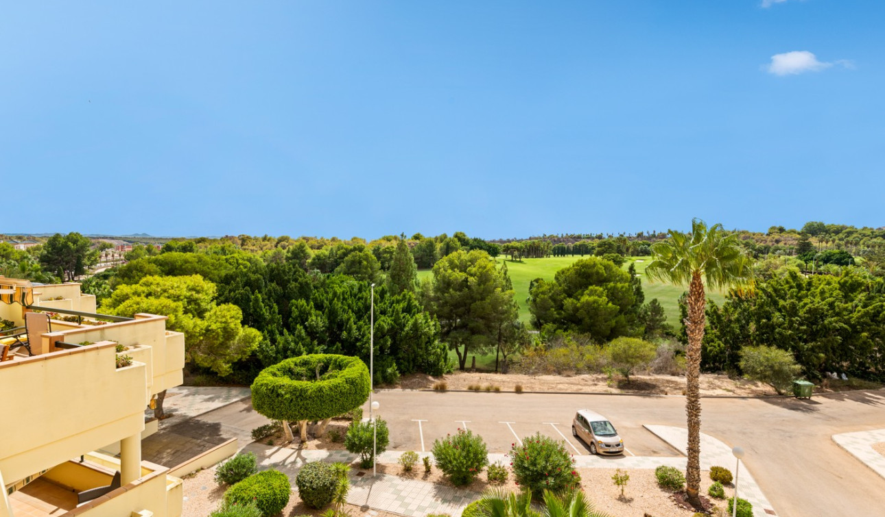 Resale - Apartment / Flat - Dehesa de Campoamor - Campoamor