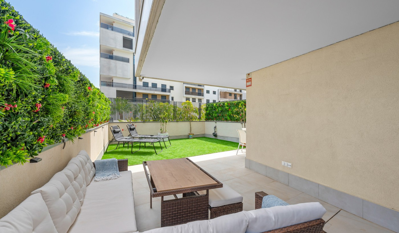Resale - Apartment / Flat - Dehesa de Campoamor