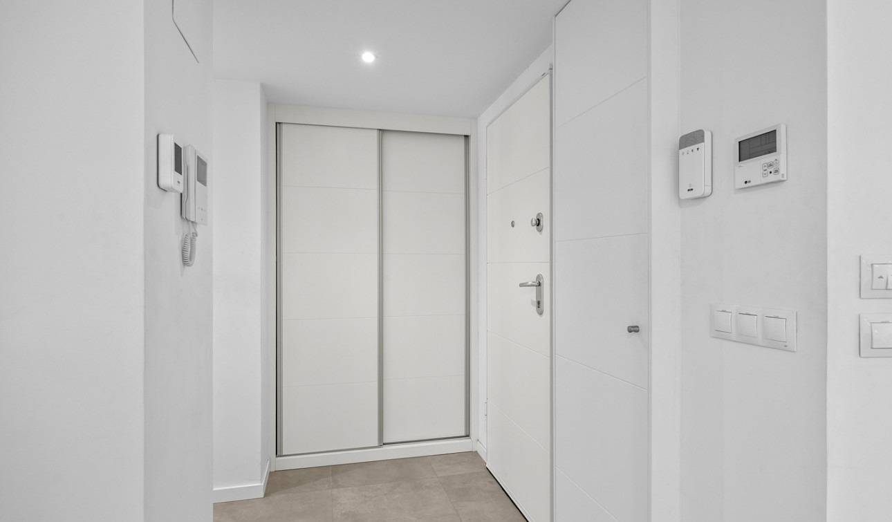 Resale - Apartment / Flat - Dehesa de Campoamor