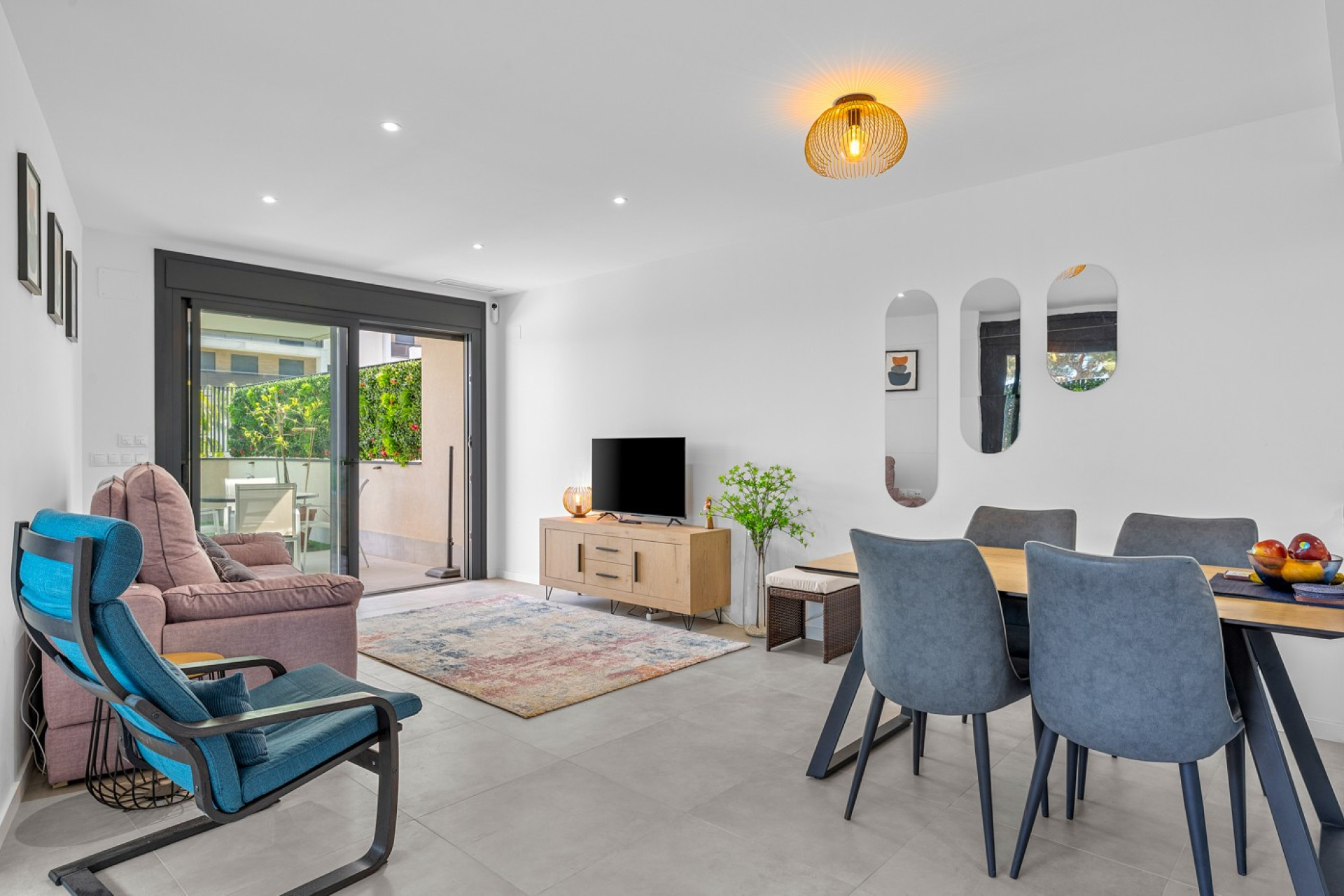 Resale - Apartment / Flat - Dehesa de Campoamor