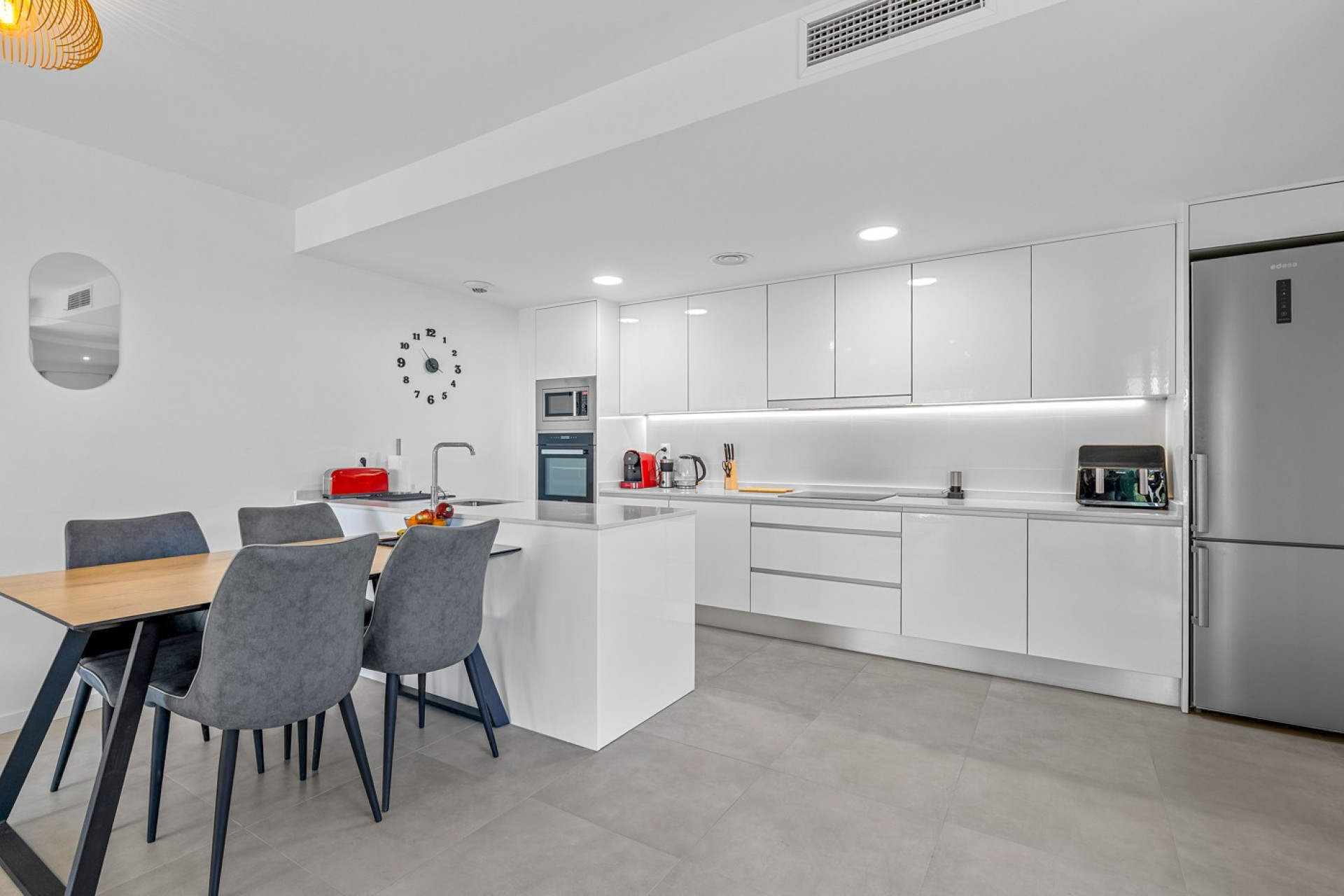 Resale - Apartment / Flat - Dehesa de Campoamor