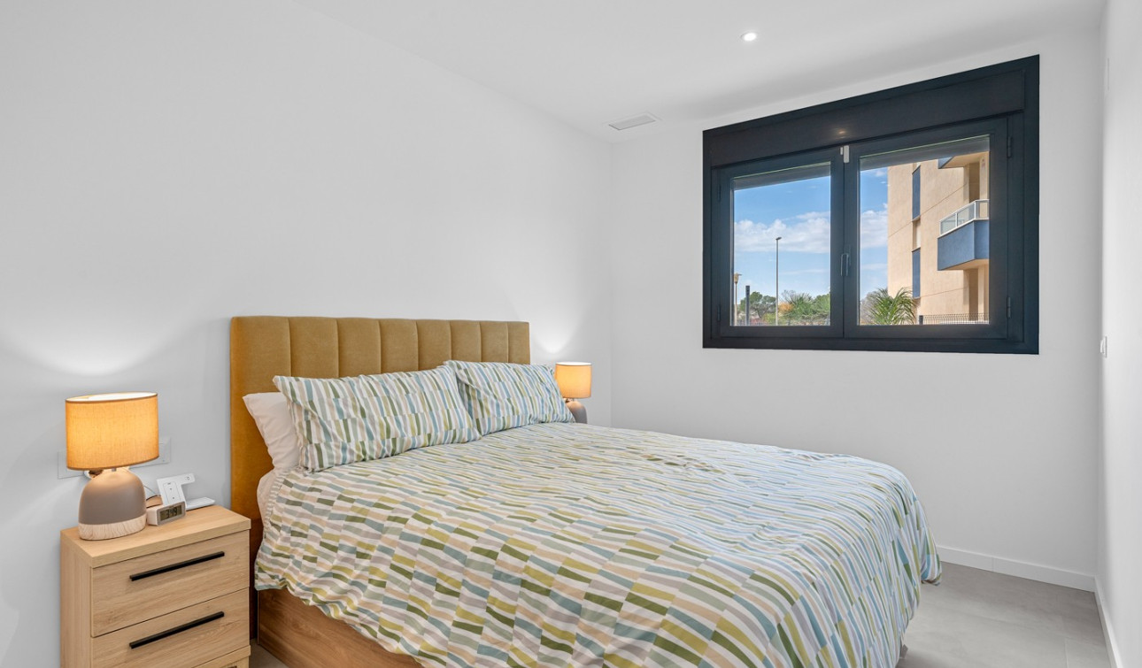 Resale - Apartment / Flat - Dehesa de Campoamor