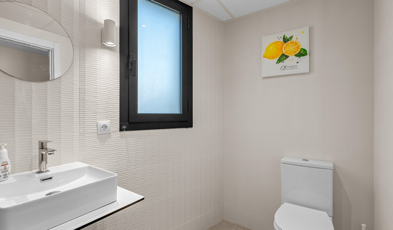 Resale - Apartment / Flat - Dehesa de Campoamor