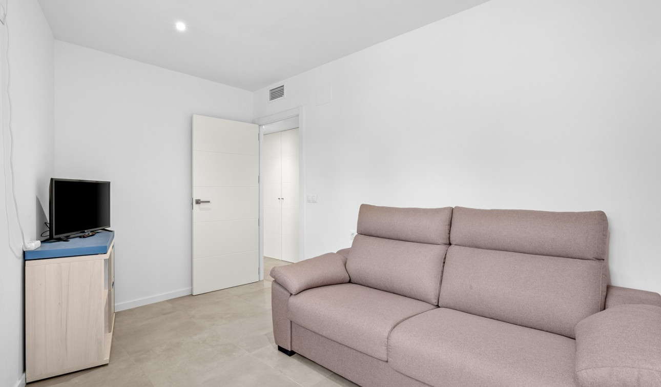 Resale - Apartment / Flat - Dehesa de Campoamor