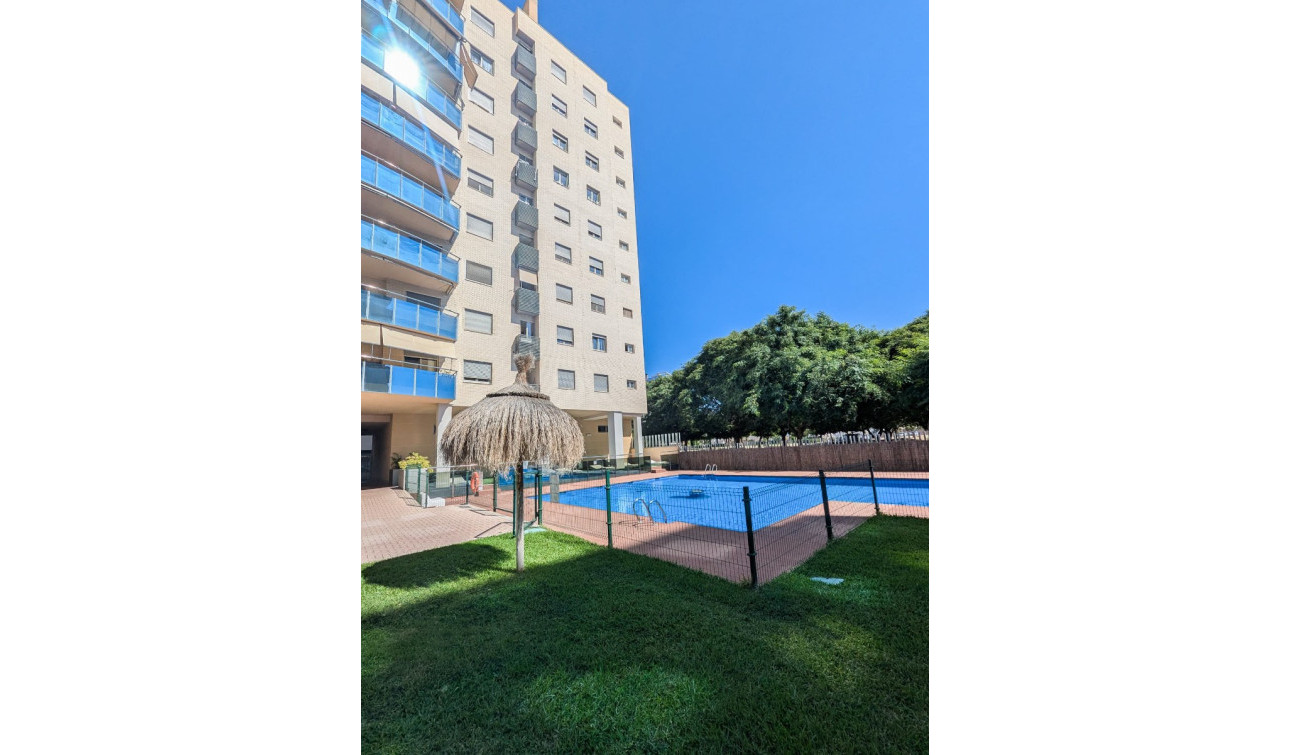 Resale - Apartment / Flat - El Campello - Campello