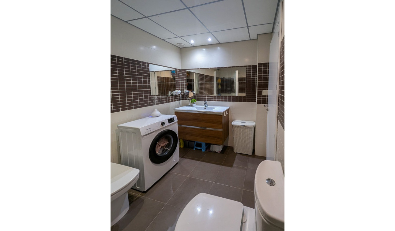 Resale - Apartment / Flat - El Campello - Campello