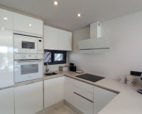 Resale - Apartment / Flat - El Raso