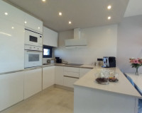 Resale - Apartment / Flat - El Raso