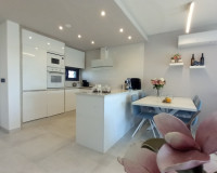 Resale - Apartment / Flat - El Raso