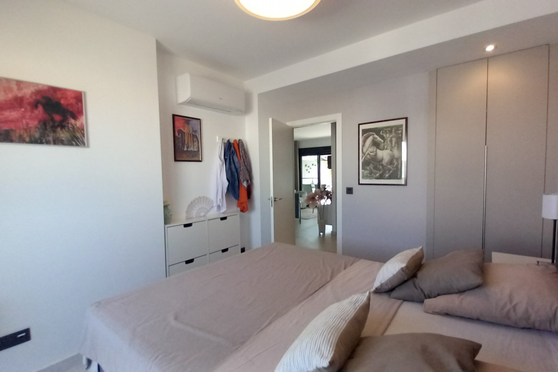 Resale - Apartment / Flat - El Raso