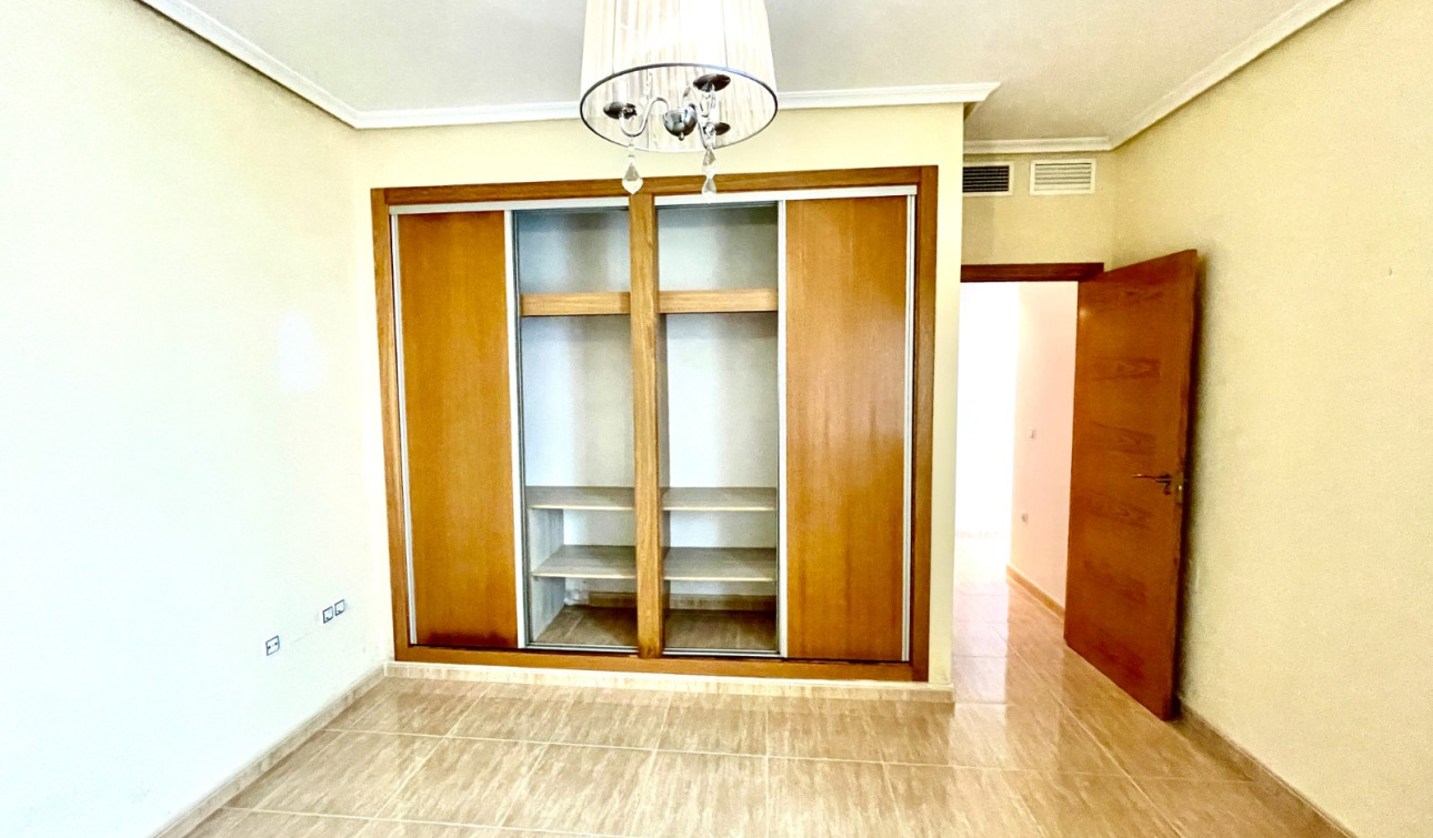 Resale - Apartment / Flat - Formentera del Segura - Formentera de Segura