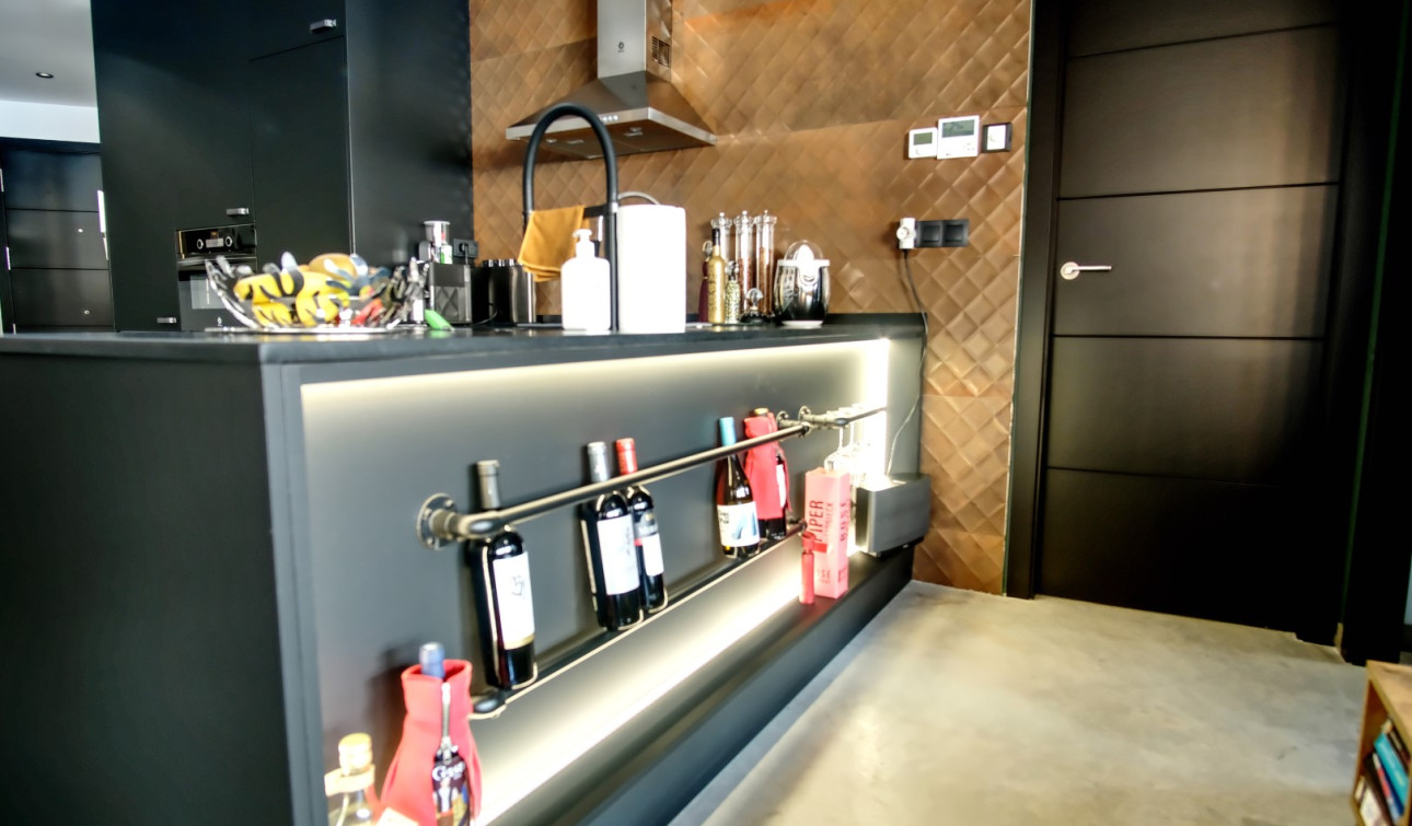 Resale - Apartment / Flat - Formentera del Segura