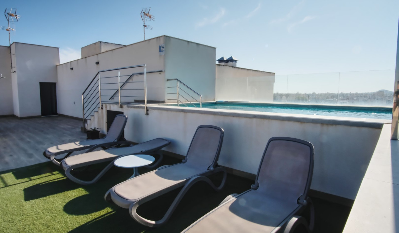 Resale - Apartment / Flat - Formentera del Segura