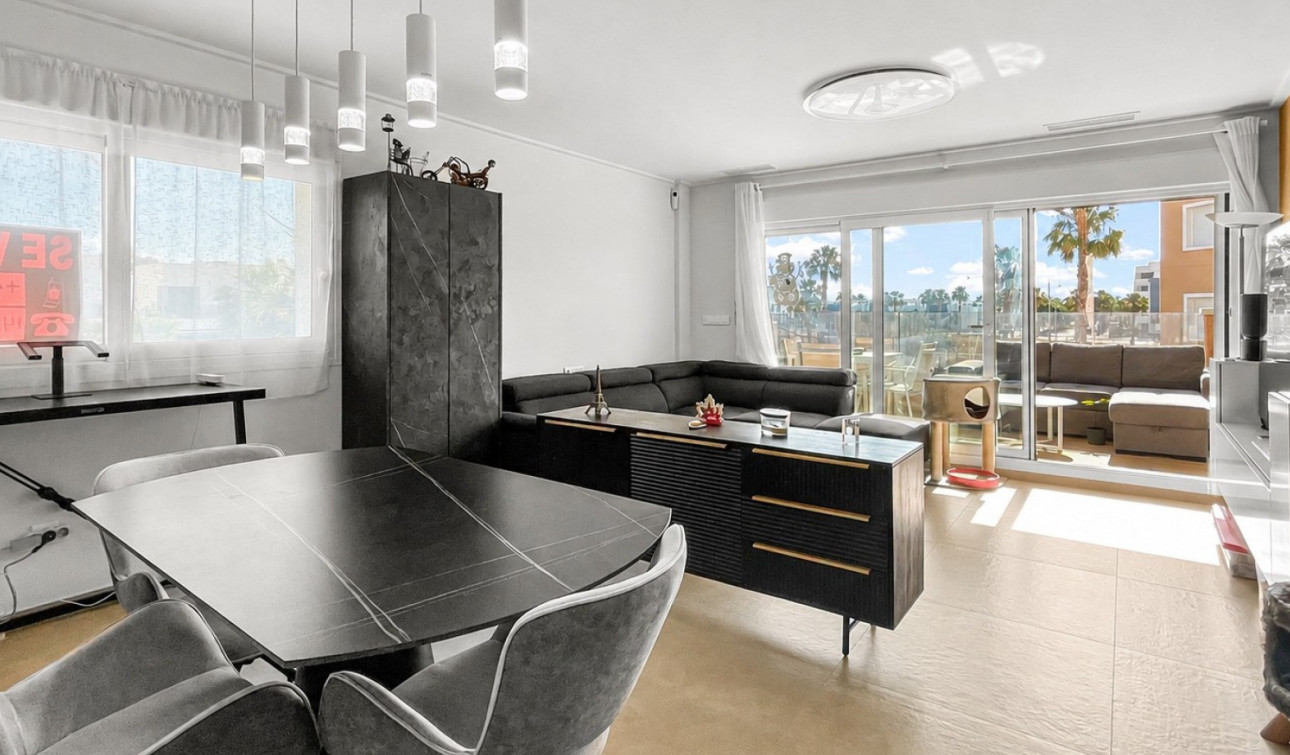 Resale - Apartment / Flat - Guardamar del Segura - El Raso