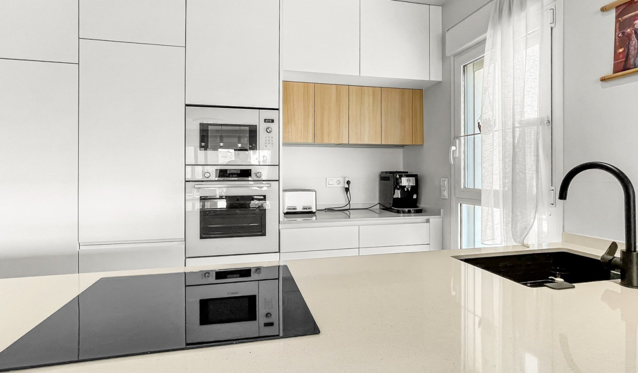 Resale - Apartment / Flat - Guardamar del Segura - El Raso