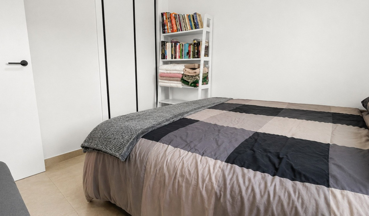 Resale - Apartment / Flat - Guardamar del Segura - El Raso