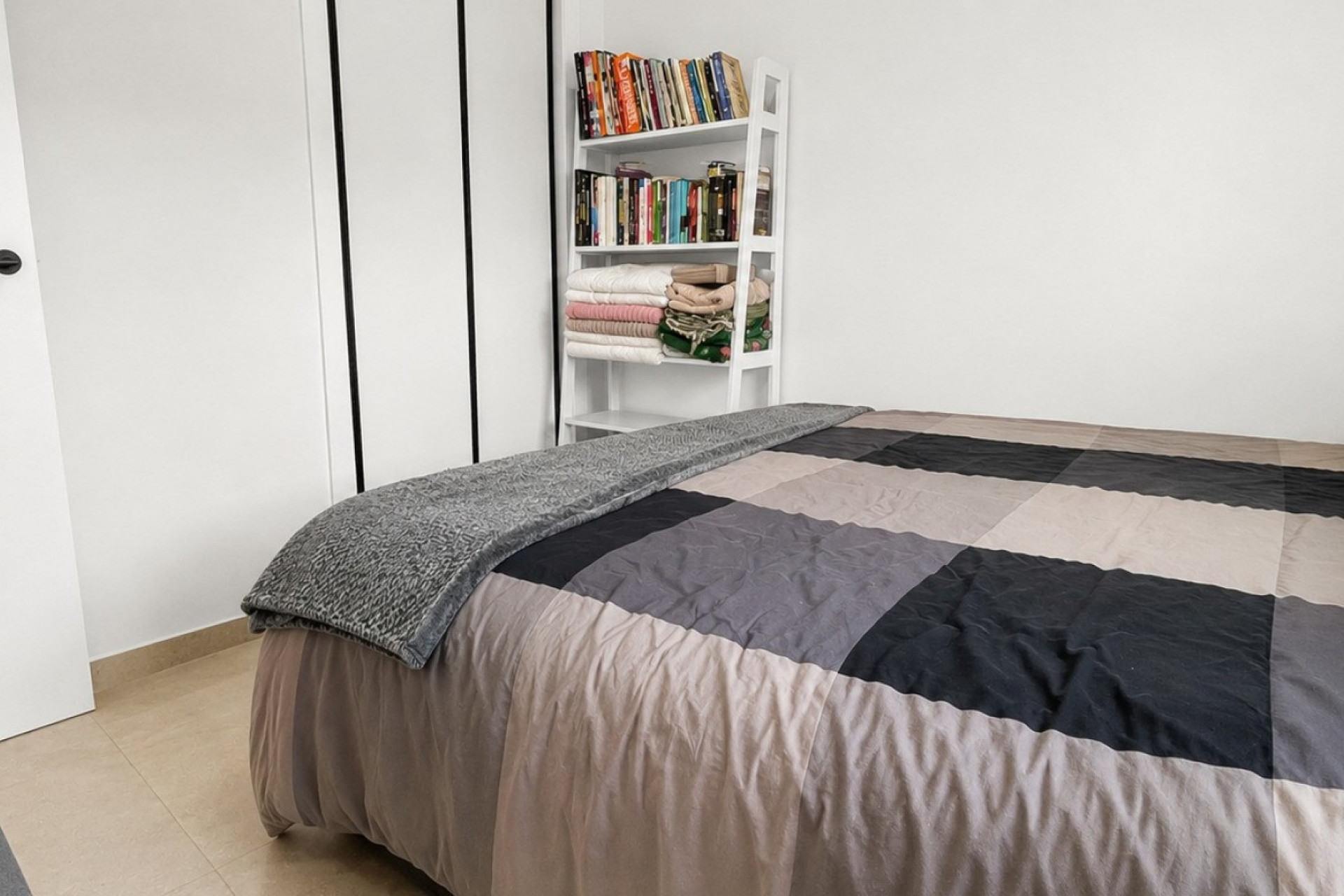 Resale - Apartment / Flat - Guardamar del Segura - El Raso