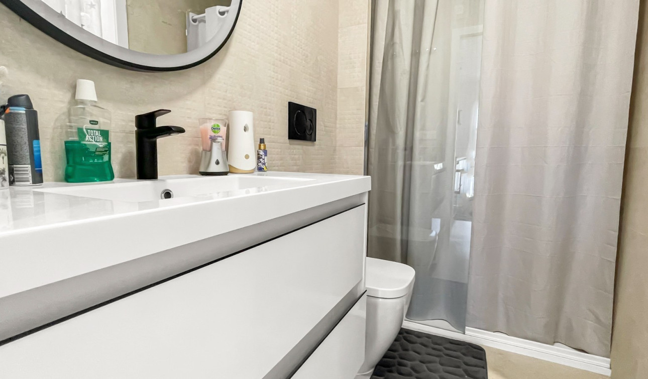 Resale - Apartment / Flat - Guardamar del Segura - El Raso