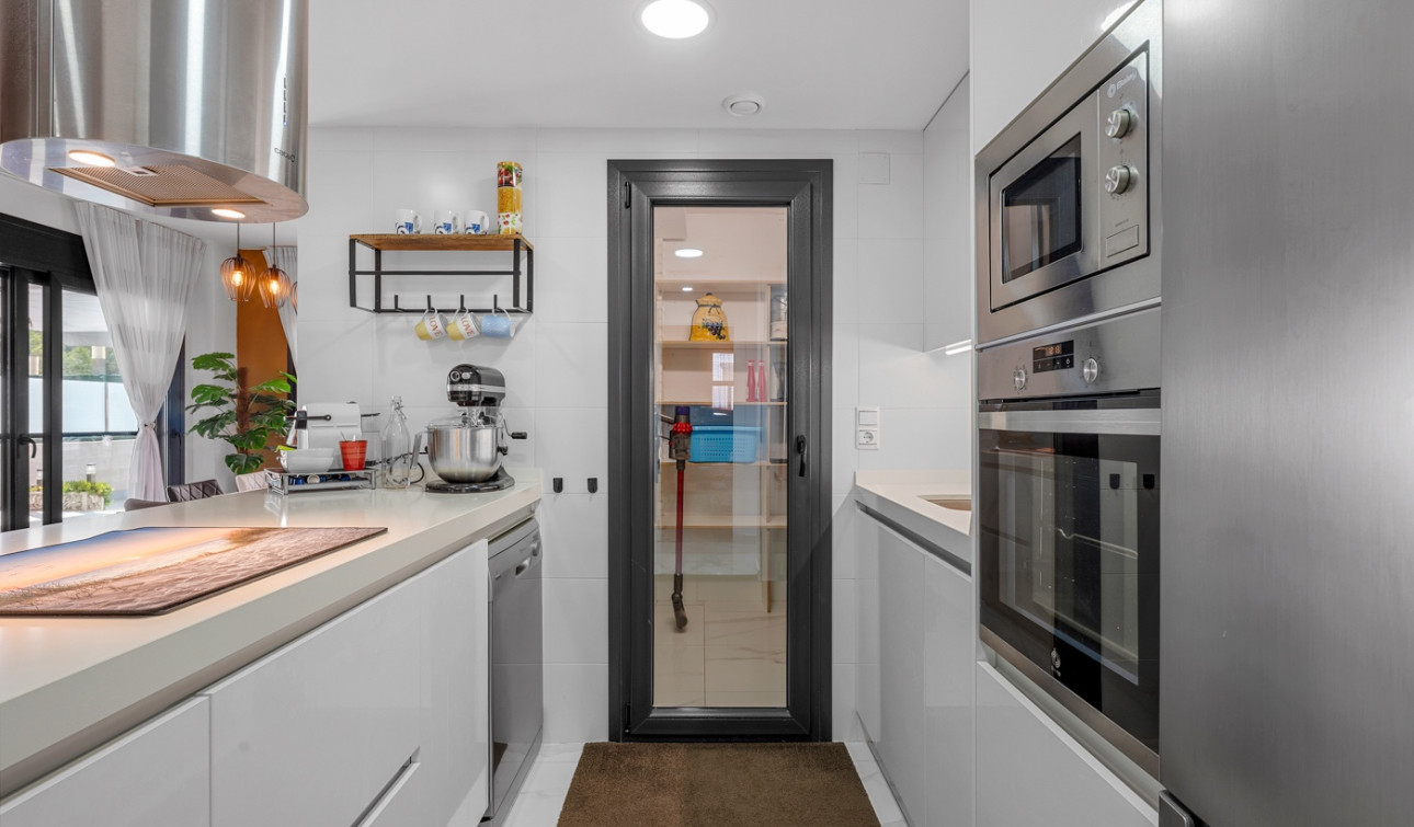 Resale - Apartment / Flat - Guardamar del Segura - Guardamar