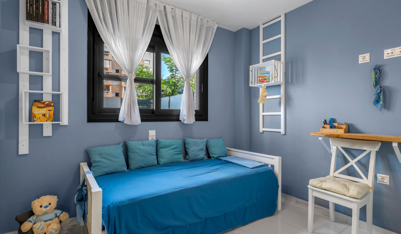 Resale - Apartment / Flat - Guardamar del Segura - Guardamar
