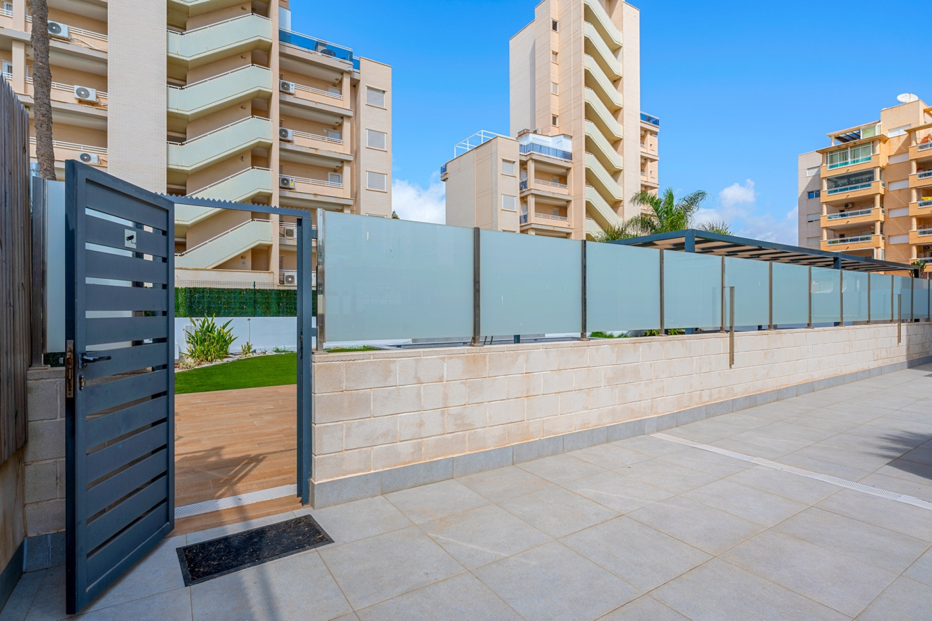 Resale - Apartment / Flat - Guardamar del Segura - Guardamar