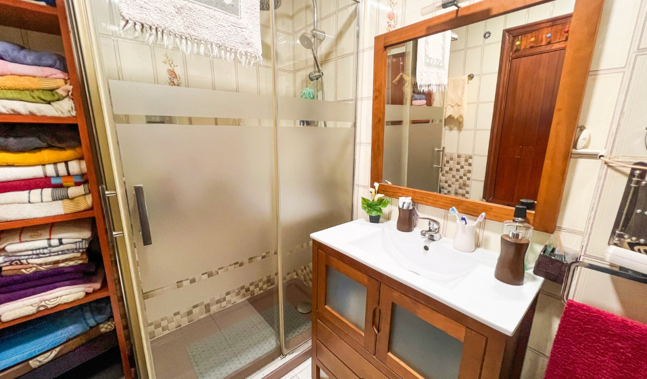 Resale - Apartment / Flat - Guardamar del Segura - Playa Centro Guardamar