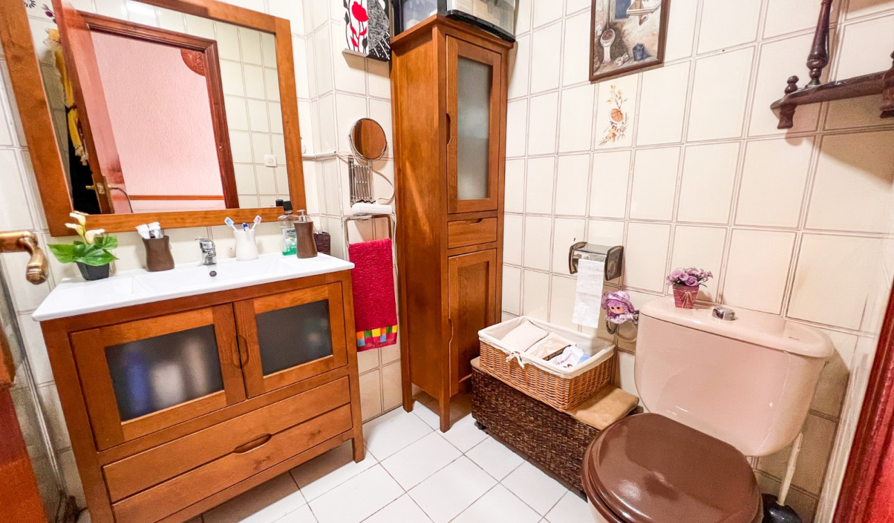 Resale - Apartment / Flat - Guardamar del Segura - Playa Centro Guardamar