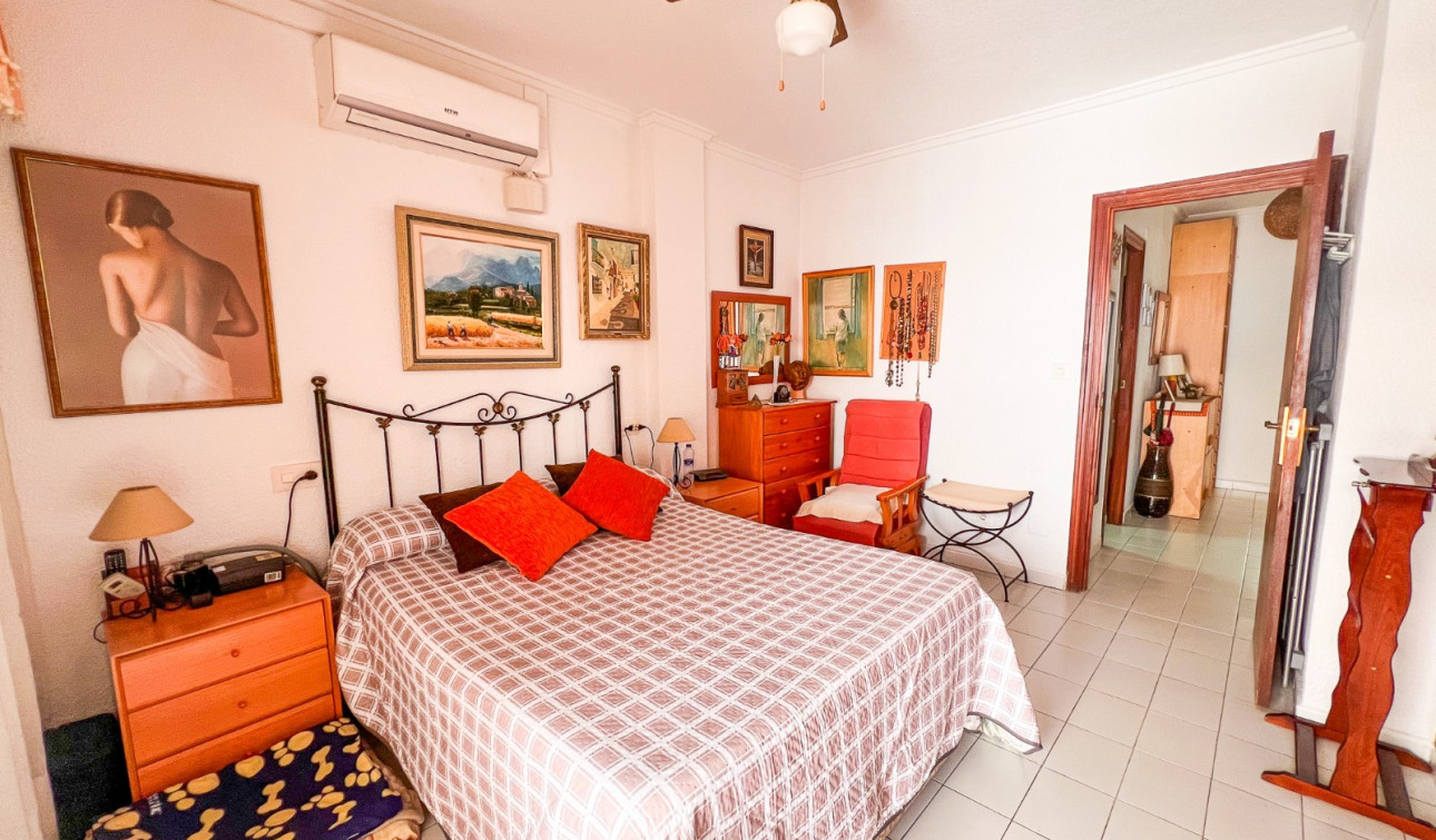 Resale - Apartment / Flat - Guardamar del Segura - Playa Centro Guardamar