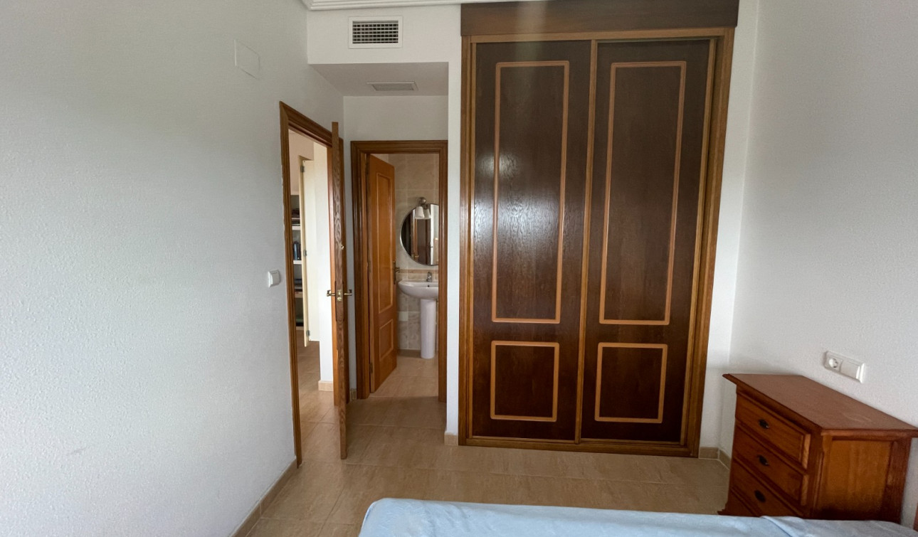 Resale - Apartment / Flat - Guardamar del Segura - Puerto Deportivo