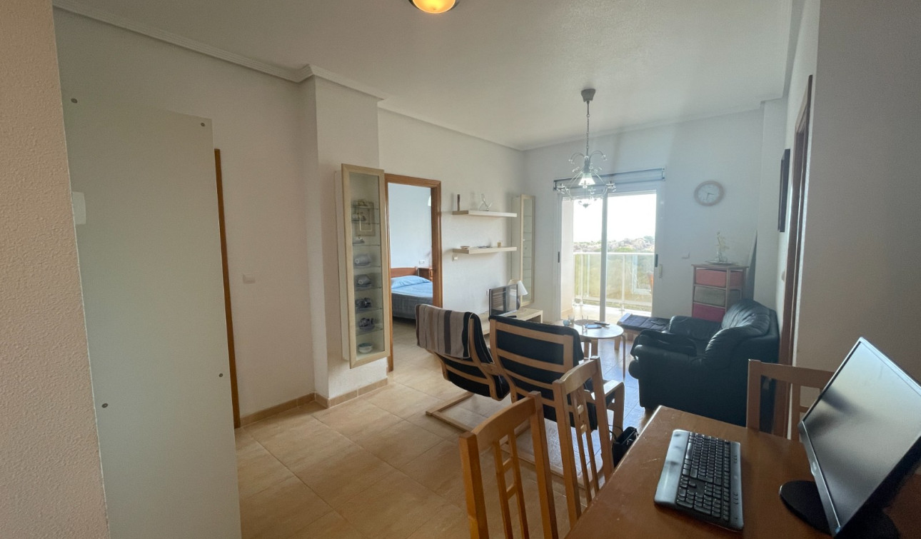 Resale - Apartment / Flat - Guardamar del Segura - Puerto Deportivo