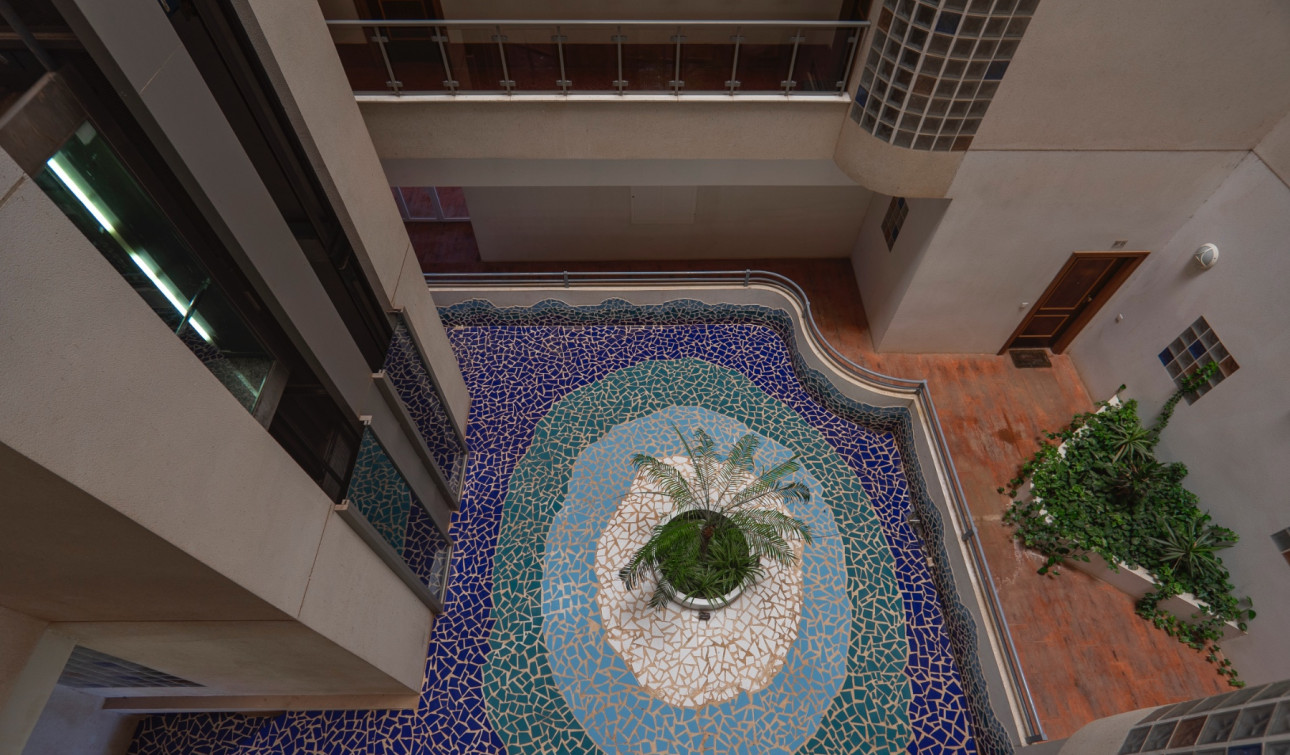 Resale - Apartment / Flat - Guardamar del Segura - Puerto Deportivo