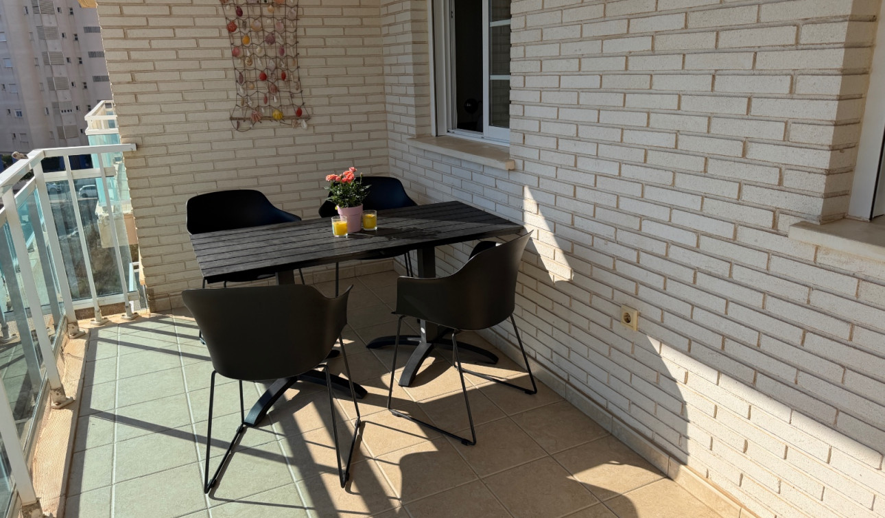 Resale - Apartment / Flat - Guardamar del Segura - Puerto